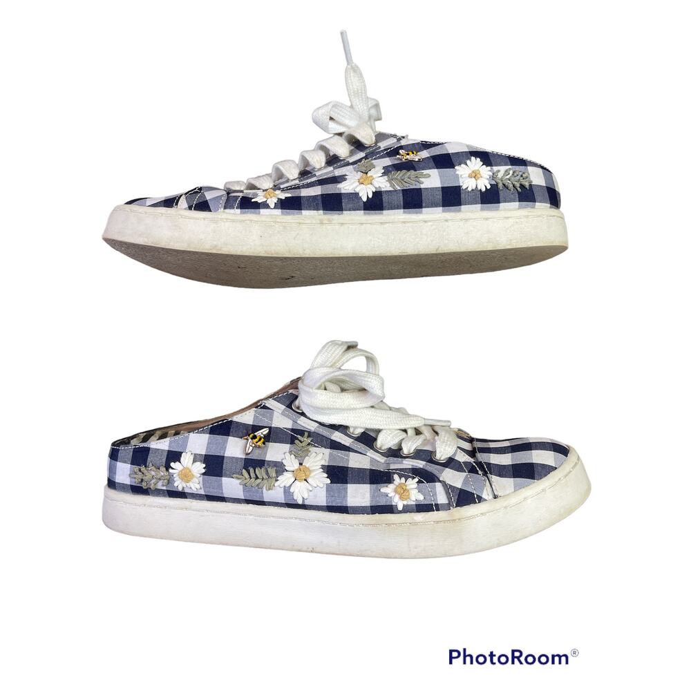 Betsey Johnson Gingham Blue White Slip On Mules Embroider Honey Bee Size 8.5 - Picture 2 of 7